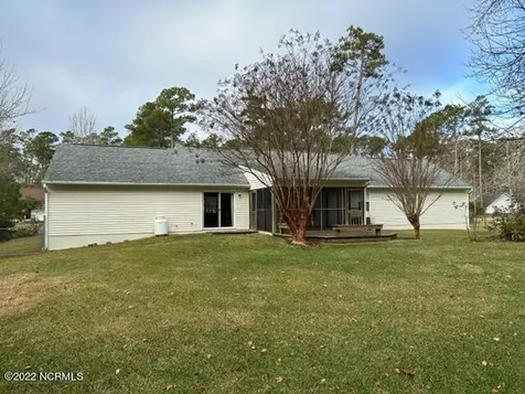 1908 Joslyn Drive Morehead City NC 28557