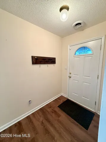 512 S Pine Cone Lane Jacksonville NC 28546
