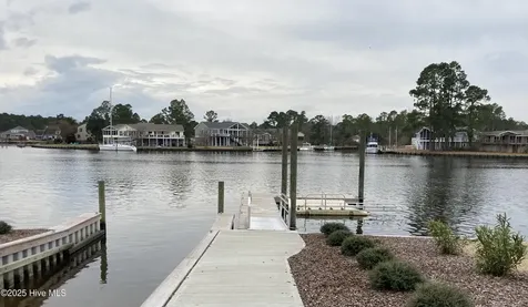 1205 Barkentine Drive New Bern NC 28560