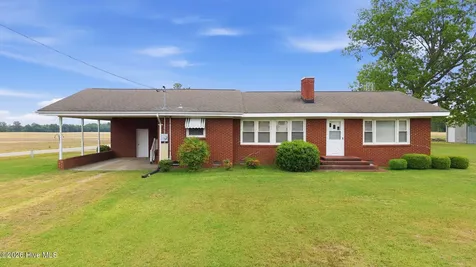 7302 Cabin Branch Road Stantonsburg NC 27883