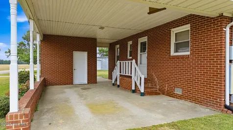 7302 Cabin Branch Road Stantonsburg NC 27883