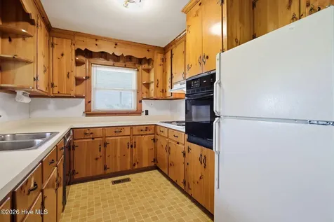 7302 Cabin Branch Road Stantonsburg NC 27883