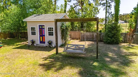 1609 Sanderling Drive Morehead City NC 28557