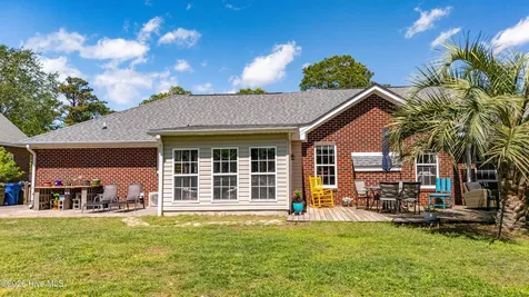 1609 Sanderling Drive Morehead City NC 28557