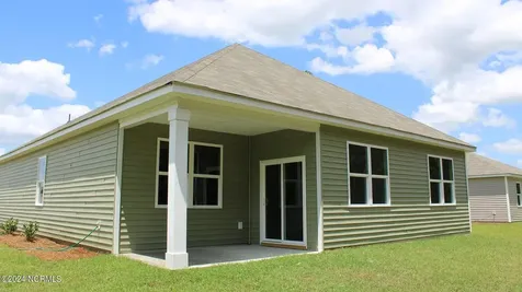 1307 Woodhouse Drive NW Ash NC 28420