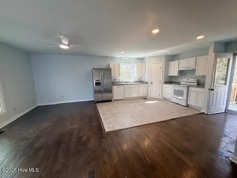 309 Country Club Lane Newport NC 28570