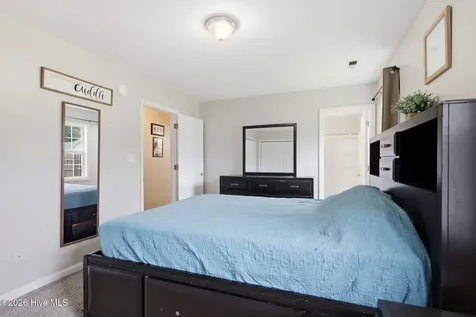 104 Foxden Drive Hubert NC 28539