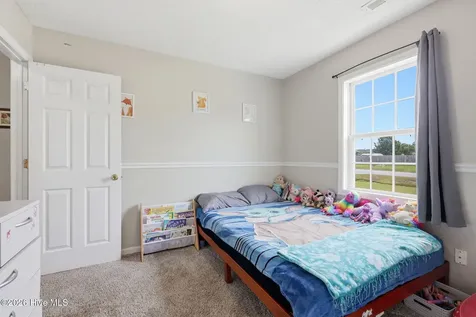 104 Foxden Drive Hubert NC 28539
