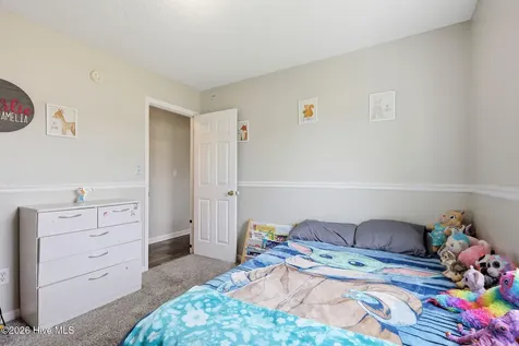 104 Foxden Drive Hubert NC 28539