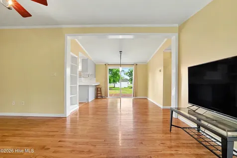 114 Royal Oak Drive Hampstead NC 28443