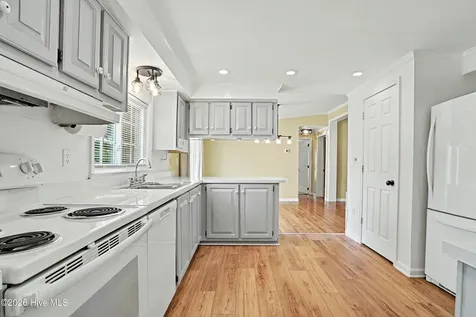 114 Royal Oak Drive Hampstead NC 28443