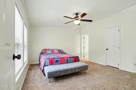114 Royal Oak Drive Hampstead NC 28443