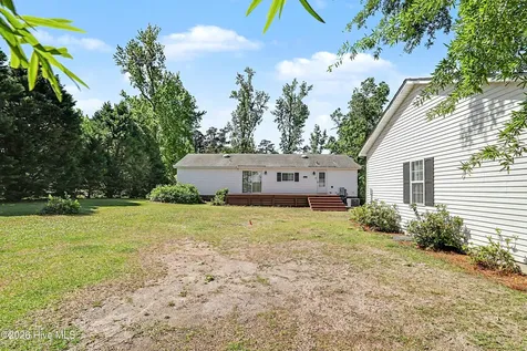 114 Royal Oak Drive Hampstead NC 28443
