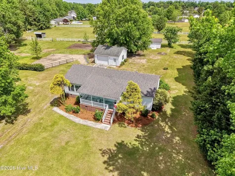 114 Royal Oak Drive Hampstead NC 28443