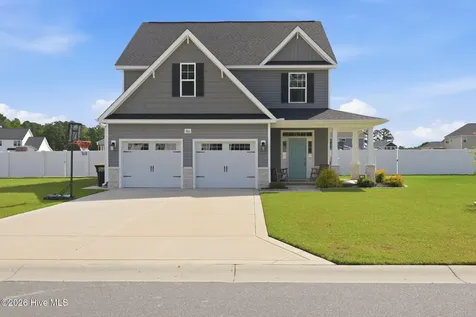 966 Appaloosa Trail Grimesland NC 27837