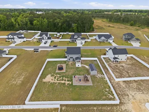 966 Appaloosa Trail Grimesland NC 27837