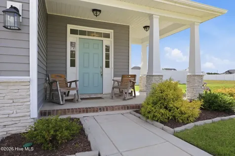 966 Appaloosa Trail Grimesland NC 27837