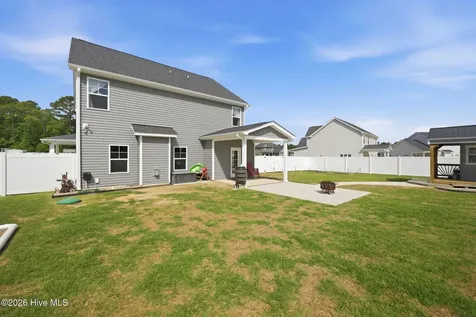 966 Appaloosa Trail Grimesland NC 27837