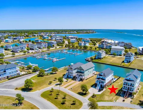 101 Nautical Pointe Newport NC 28570