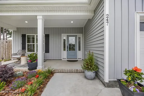 247 Shellbank Drive Sneads Ferry NC 28460
