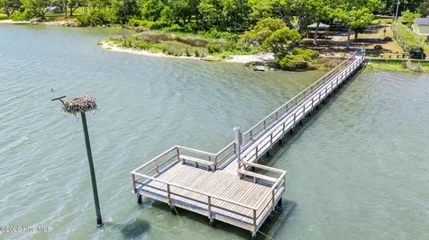 247 Shellbank Drive Sneads Ferry NC 28460