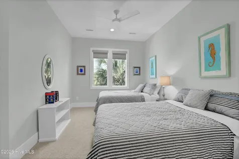 12 Mallard Street Wrightsville Beach NC 28480