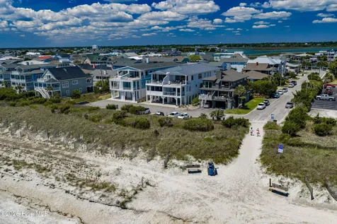 12 Mallard Street Wrightsville Beach NC 28480