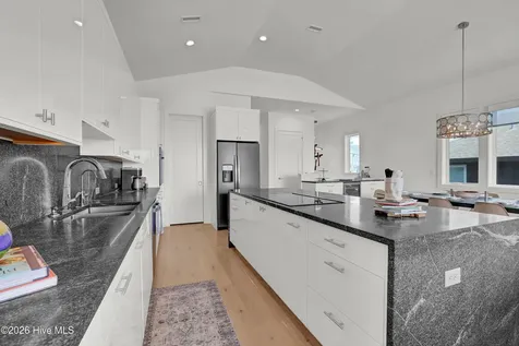 12 Mallard Street Wrightsville Beach NC 28480