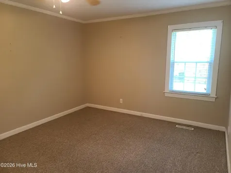 1932 Hullwood Drive Kinston NC 28504
