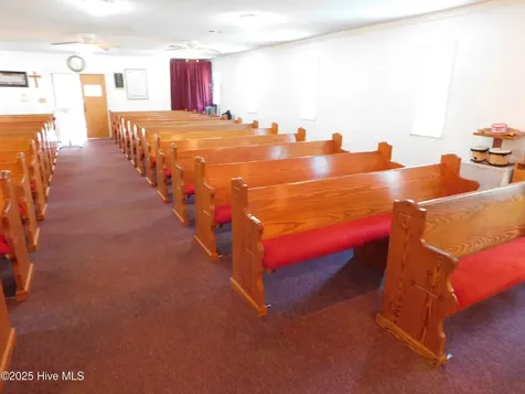 1505 Woodlawn Street Laurinburg NC 28352