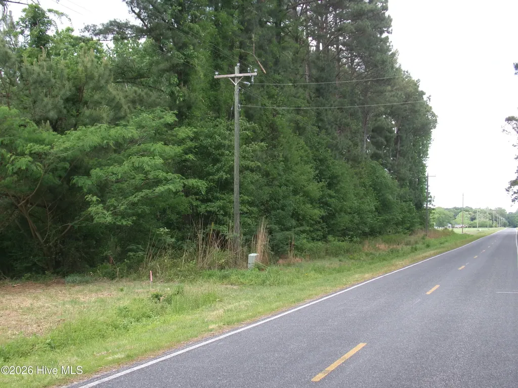 0 Pages Lake Road Saint Pauls NC 28384