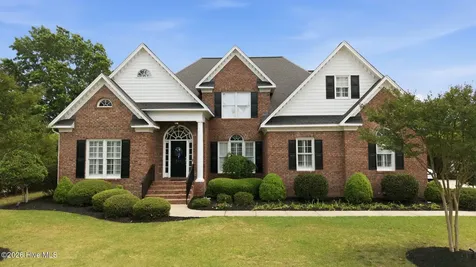 821 Chesapeake Place Greenville NC 27858