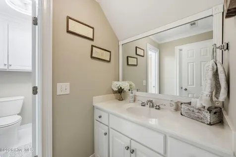 821 Chesapeake Place Greenville NC 27858