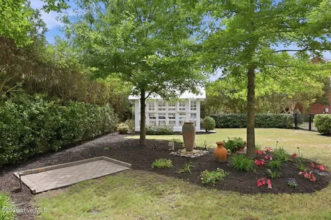 821 Chesapeake Place Greenville NC 27858