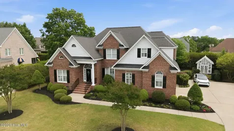 821 Chesapeake Place Greenville NC 27858