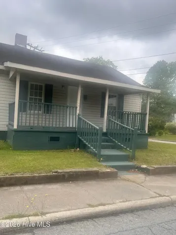 218 N Martin Luther King Jr Drive Williamston NC 27892