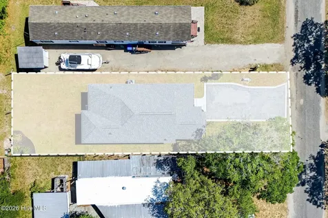 130 NE 75th Street Oak Island NC 28465