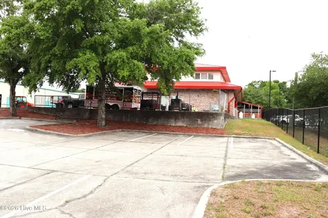 8232 Market Street Wilmington NC 28411
