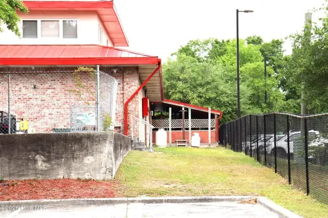 8232 Market Street Wilmington NC 28411