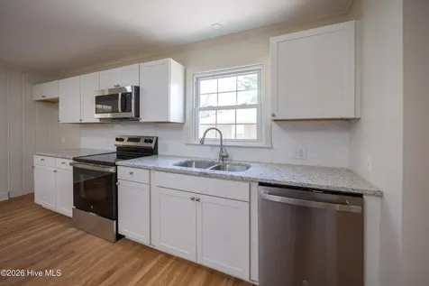 505 Lafayette Street Clinton NC 28328