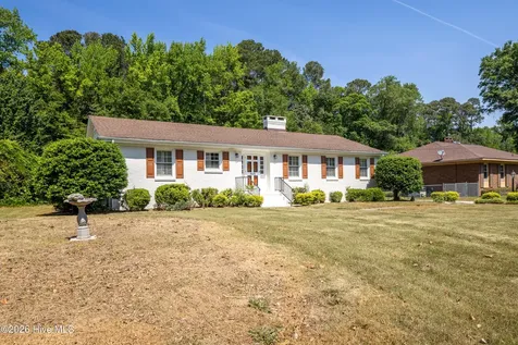 505 Lafayette Street Clinton NC 28328