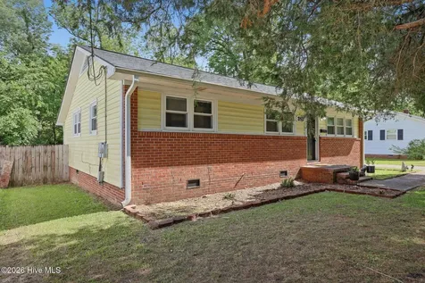 310 White Oak Street Jacksonville NC 28540