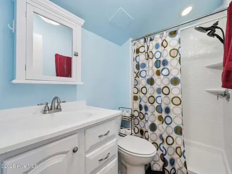 310 White Oak Street Jacksonville NC 28540