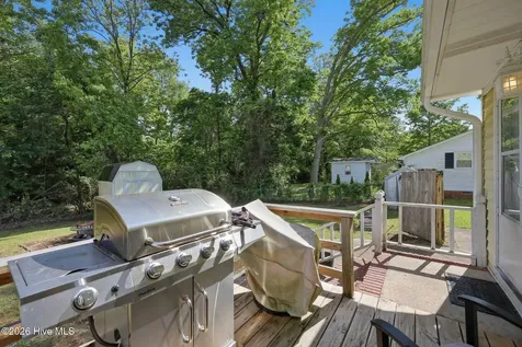 310 White Oak Street Jacksonville NC 28540
