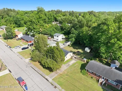310 White Oak Street Jacksonville NC 28540