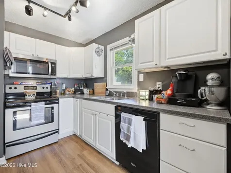 310 White Oak Street Jacksonville NC 28540