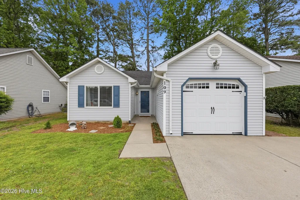 109 Bayberry Drive Elizabeth City NC 27909