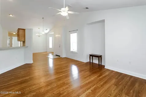 103 Treasure Cove Newport NC 28570