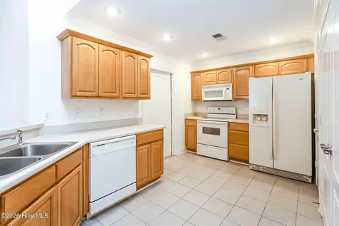 103 Treasure Cove Newport NC 28570