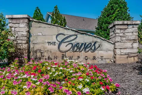 103 Treasure Cove Newport NC 28570